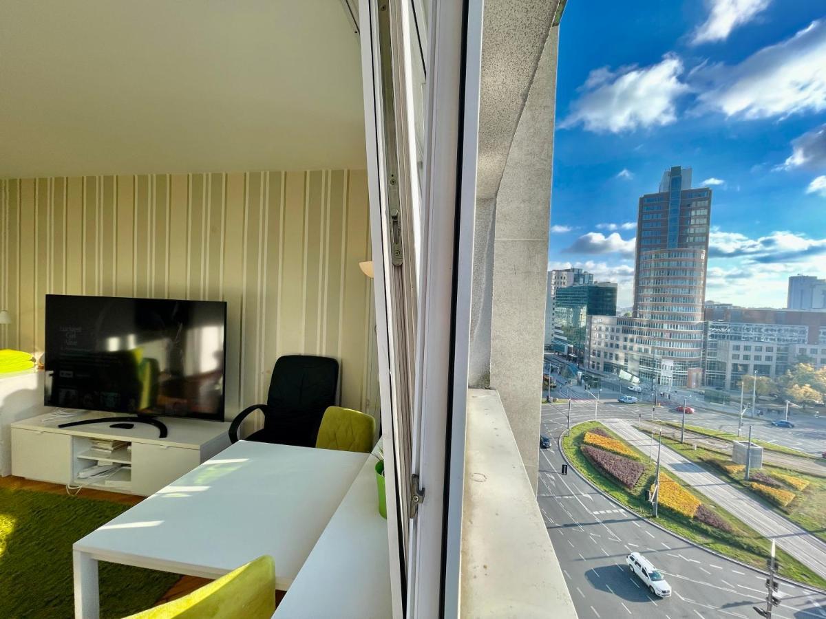 Super Apartament Green Rondo Onz Metro Nowe Wifi 300 Mb/S Aircondition Netflix Spotify Варшава Екстер'єр фото